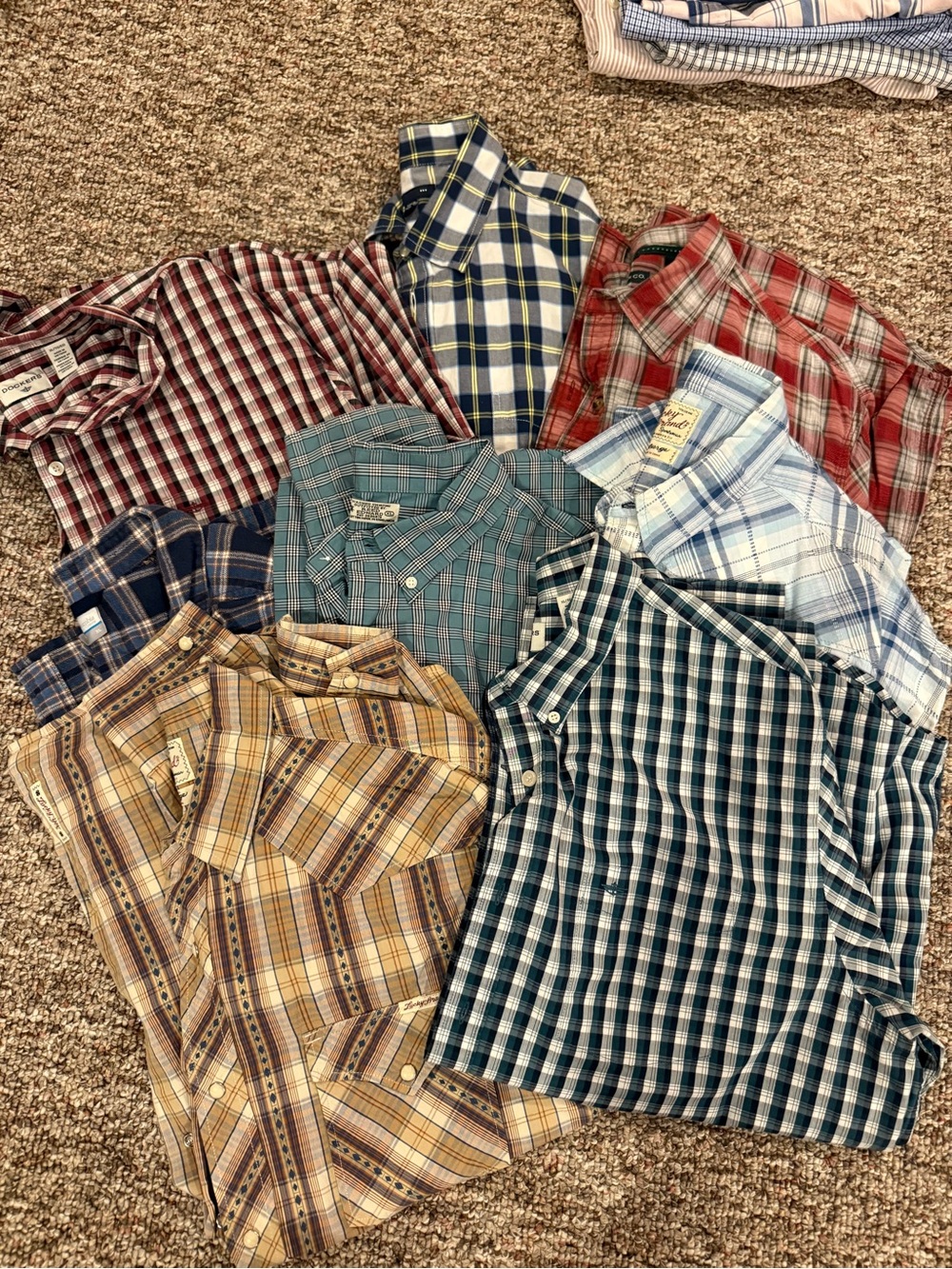 Assorted Men's Assorted Plaid Button-Down Shirts in Blue, Green, Tan, Red